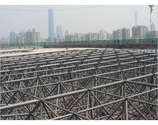 玉树新建铁路干线广州调度网架工程